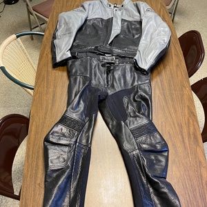 Vanson Leather Motorcycle two piece suit size 48